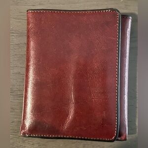 Men’s Fossil trifold wallet